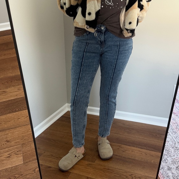 H&M Divided Denim Blue Jeans - Picture 4 of 6